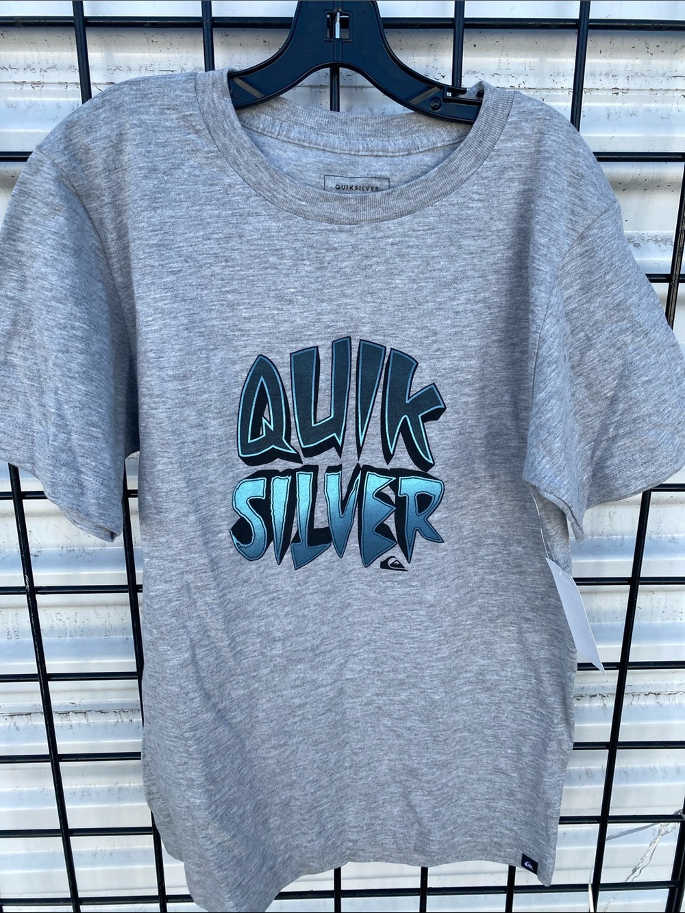 Quiksilver Gray Tee with Teal Graphic Logo